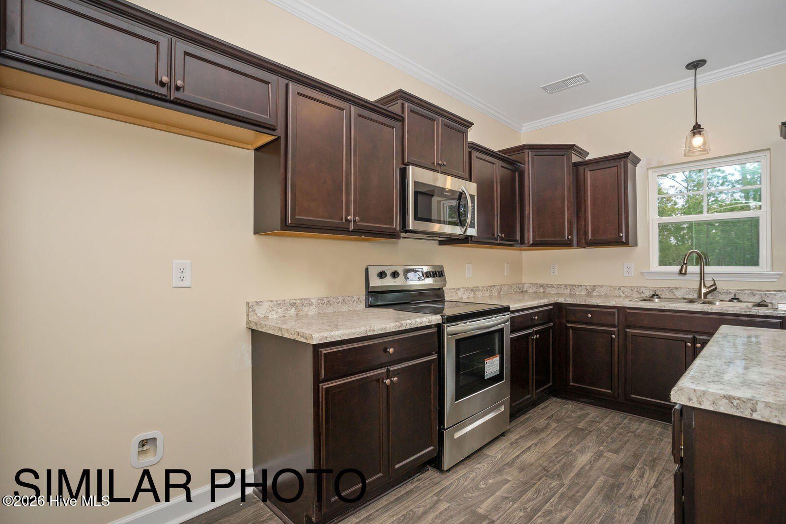 303 Sailview Creek Court Unit 93. Holly Ridge, NC 28445