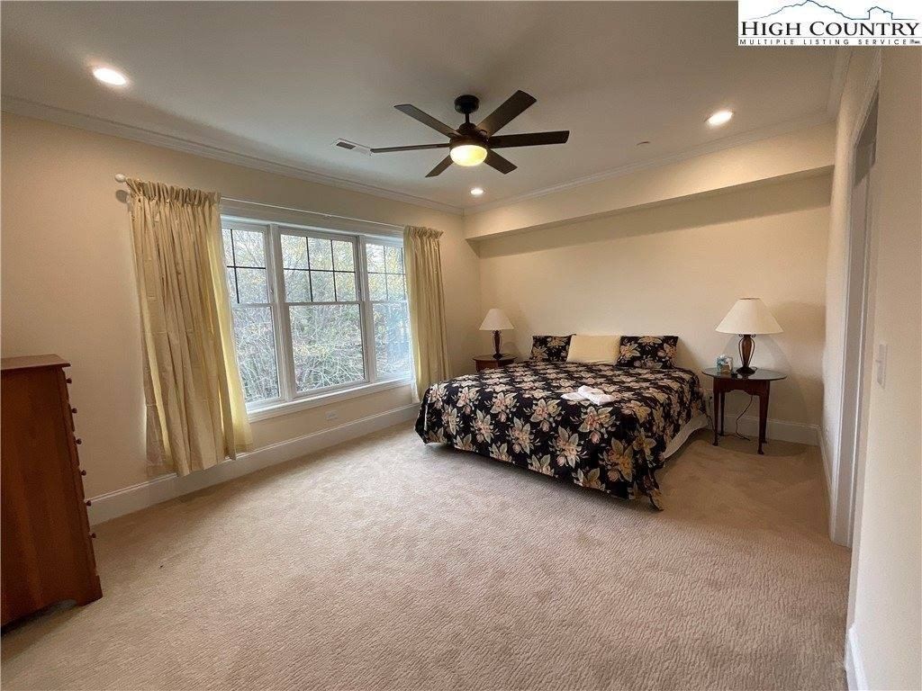 155 Gateway. Boone, NC 28607