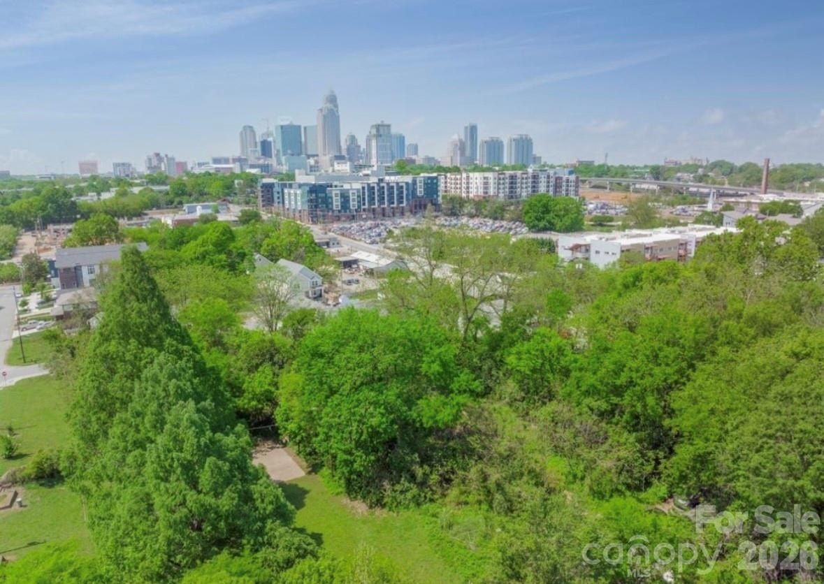 614 E 16Th Street. Charlotte, NC 28206