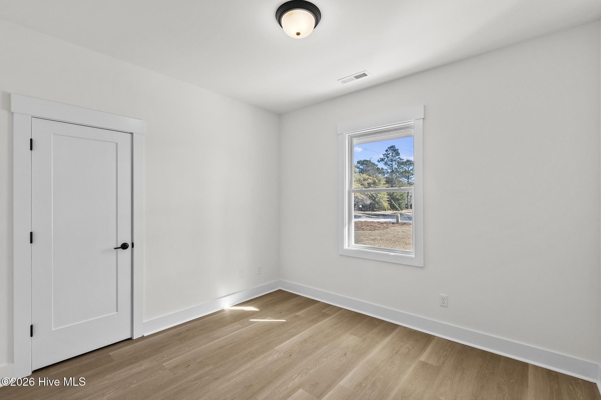 68 Whispering Pines Court. Hampstead, NC 28443