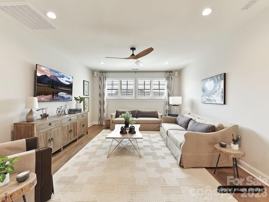 3137 Country Club Drive. Charlotte, NC 28205