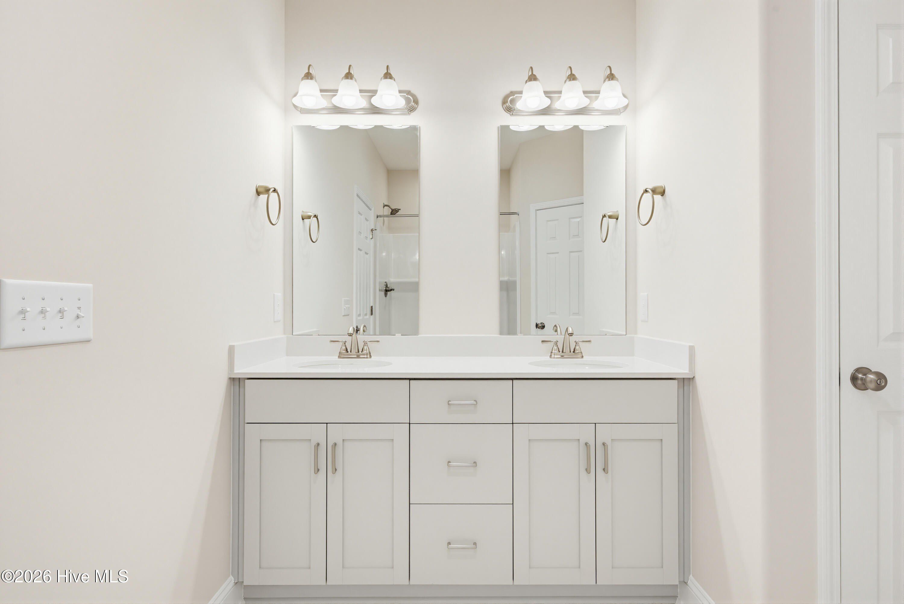 217 Sandpiper Place. Holly Ridge, NC 28445