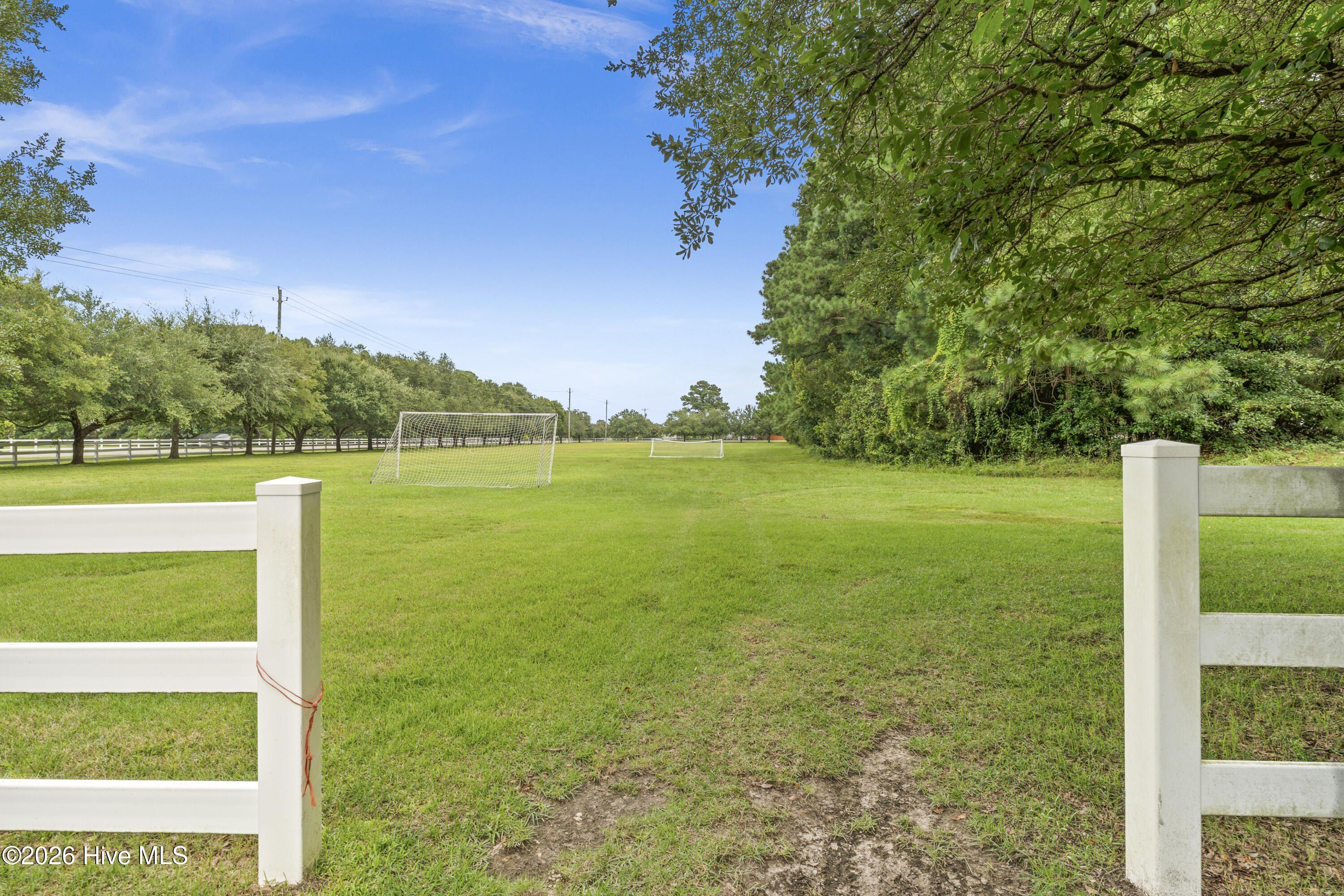 30 Dragonfly Lane. Hampstead, NC 28443