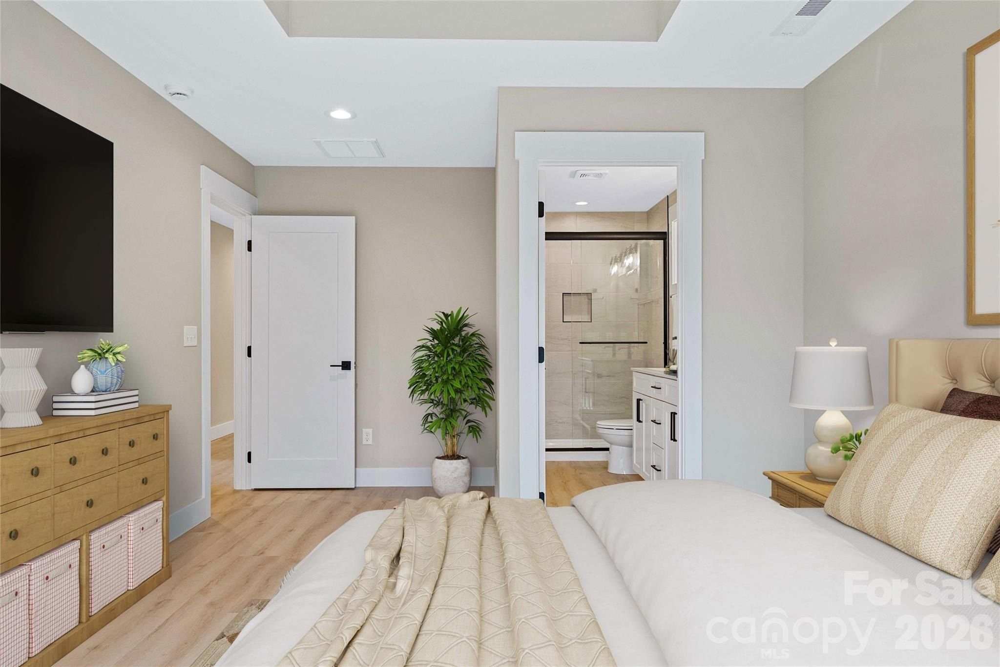 12 Knox Road. Black Mountain, NC 28711