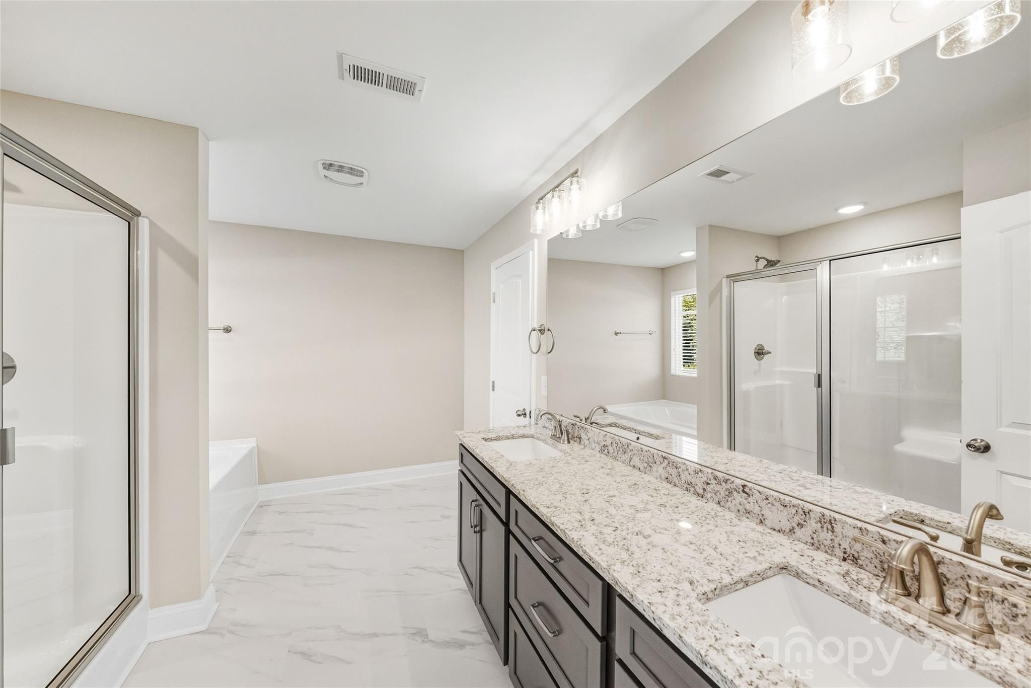 11507 Valley Oaks Lane. Stanfield, NC 28163