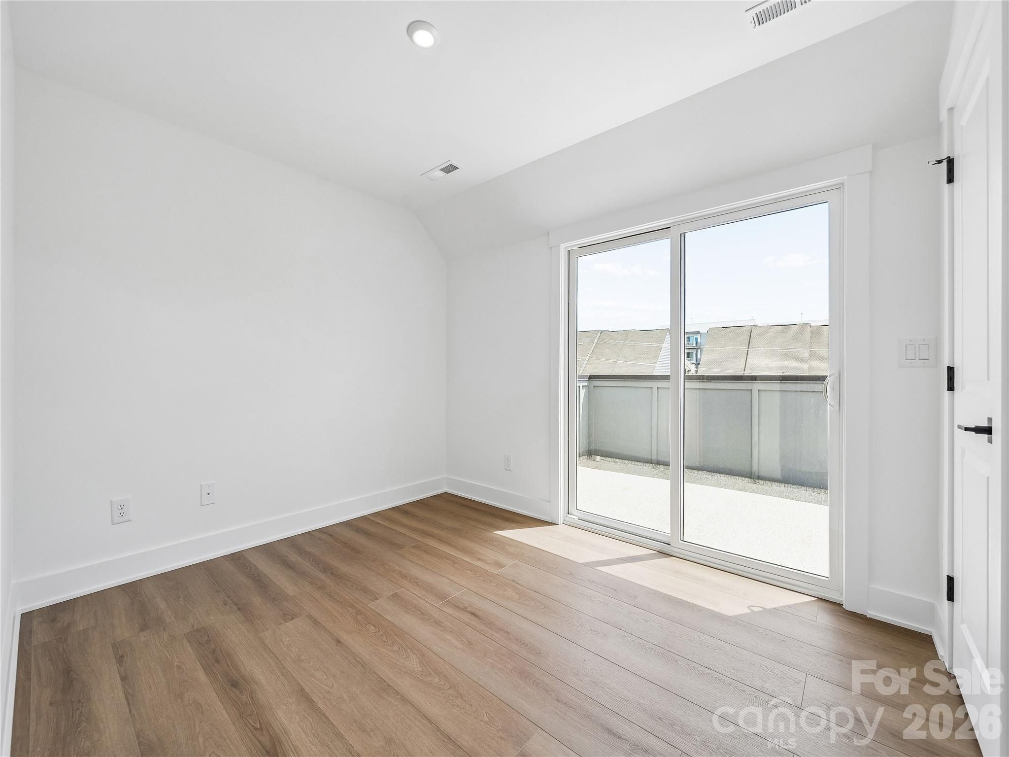 3652 S Tryon Street. Charlotte, NC 28217