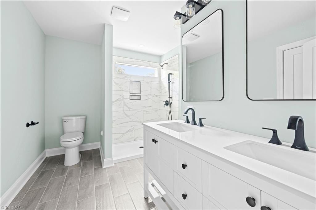 4814 Selwyn Drive. Winston-Salem, NC 27104