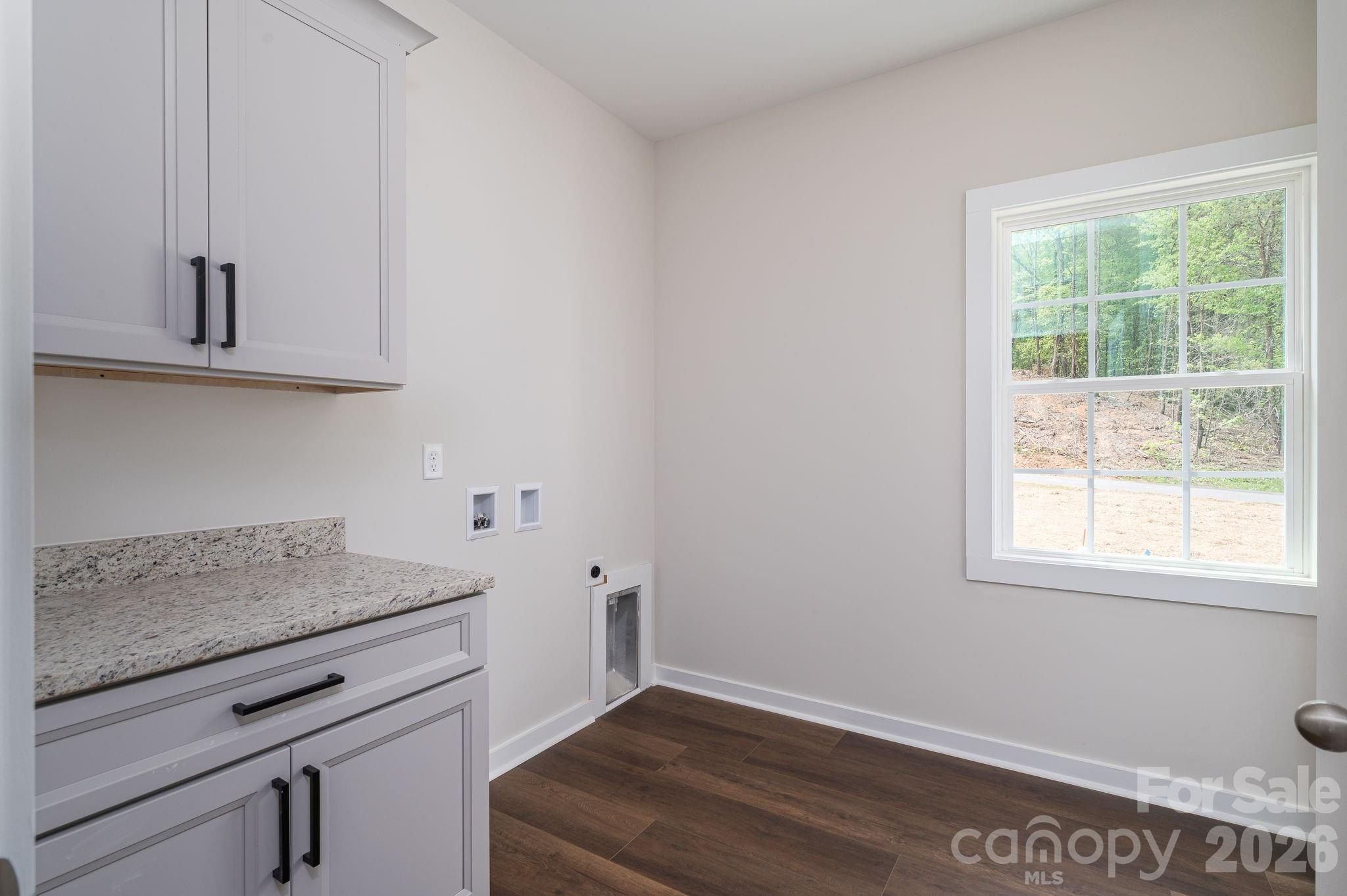 17 Tennyson Drive. Taylorsville, NC 28681