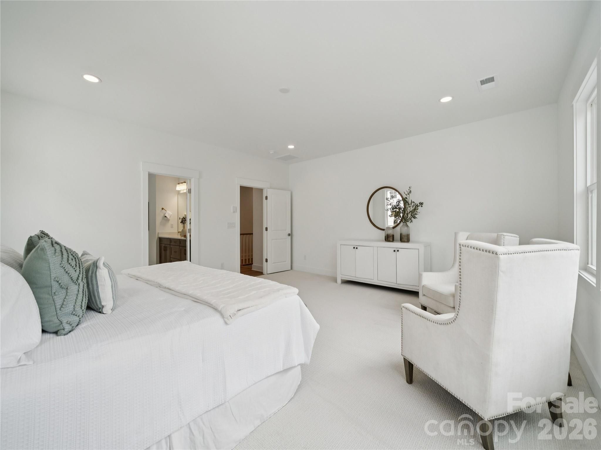 5433 Vernon Ridge Road. Huntersville, NC 28078