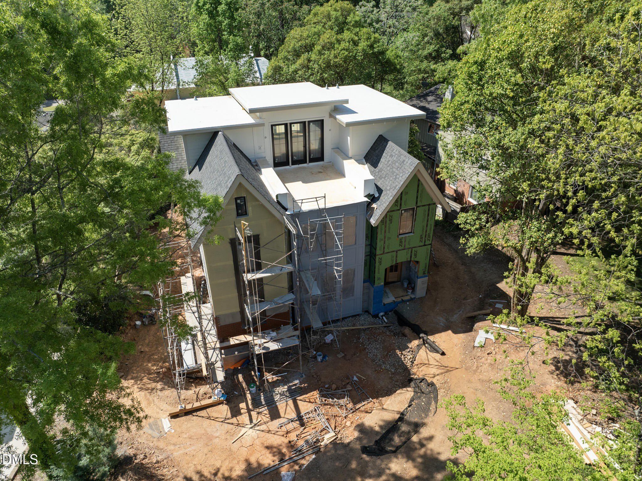 3431 Bradley Place. Raleigh, NC 27607