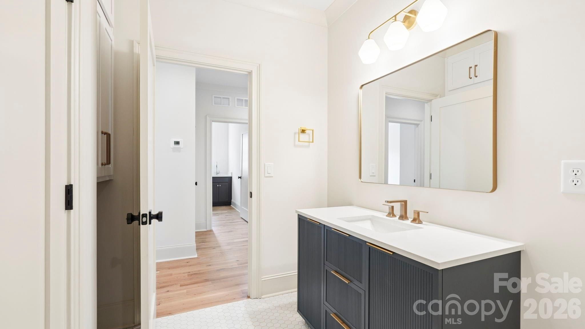 419 Lorna Street. Charlotte, NC 28205