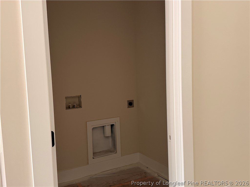 179 Ainsdale Warren Lot 14 Court. Raeford, NC 28376