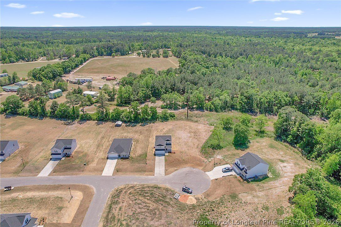 285 Buggy Top Lane. Autryville, NC 28318