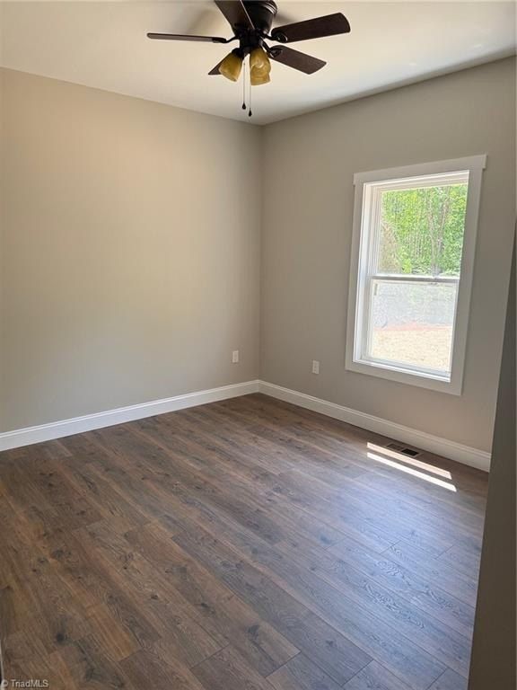 315 N Oakland Avenue. Eden, NC 27288