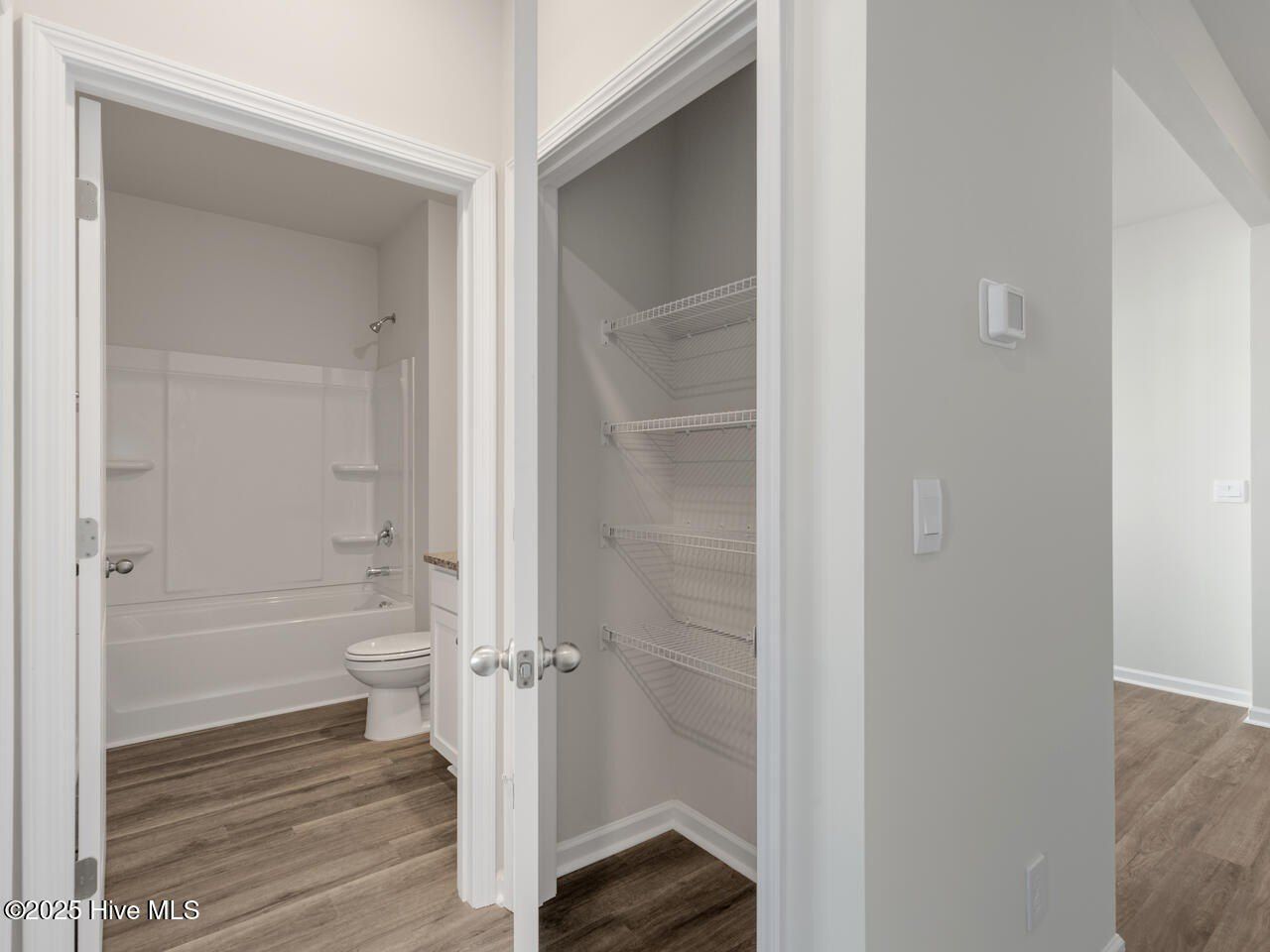 266 Surfside Landing Boulevard Lot 108. Hubert, NC 28539