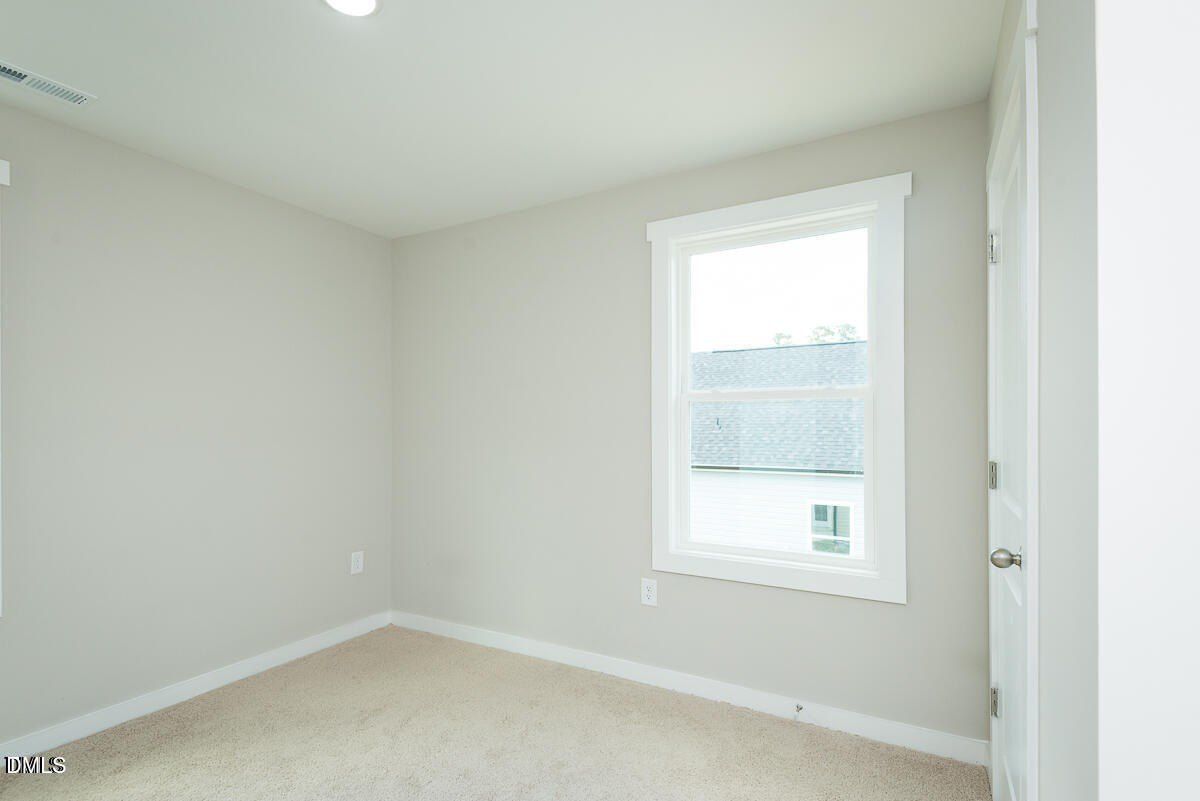 1016 Pinnix Loop. Burlington, NC 27217