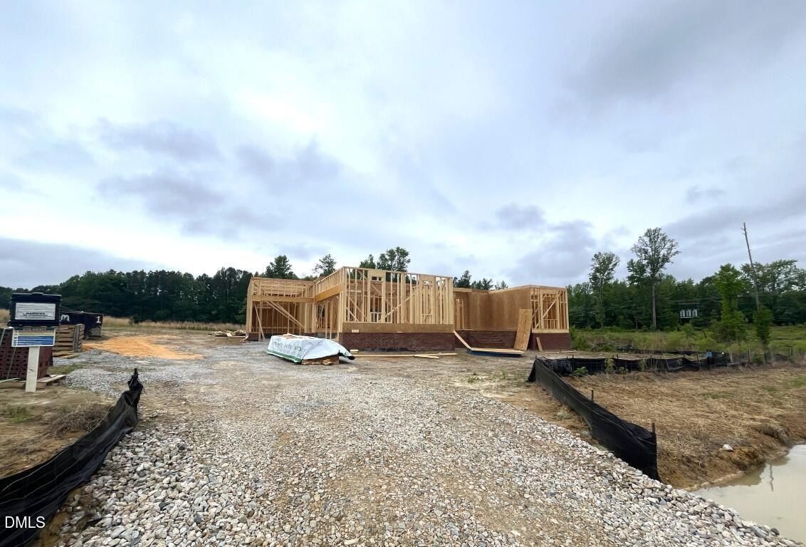 8508 Pascolo Way. Zebulon, NC 27597