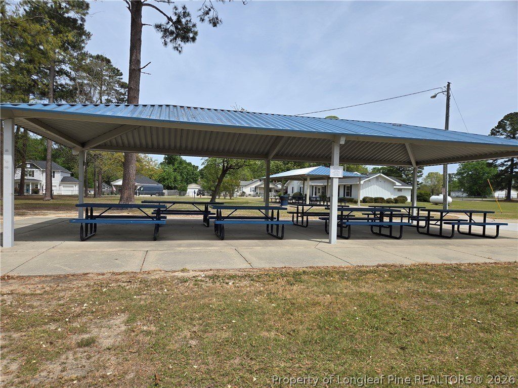 4311 Kirkhill Court. Wade, NC 28395