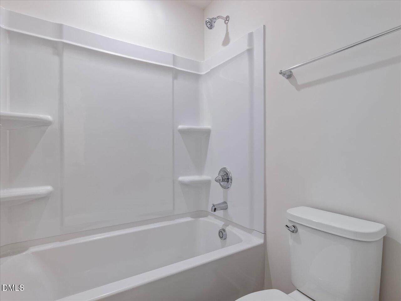 1609 Briar Brook Lane. Zebulon, NC 27597