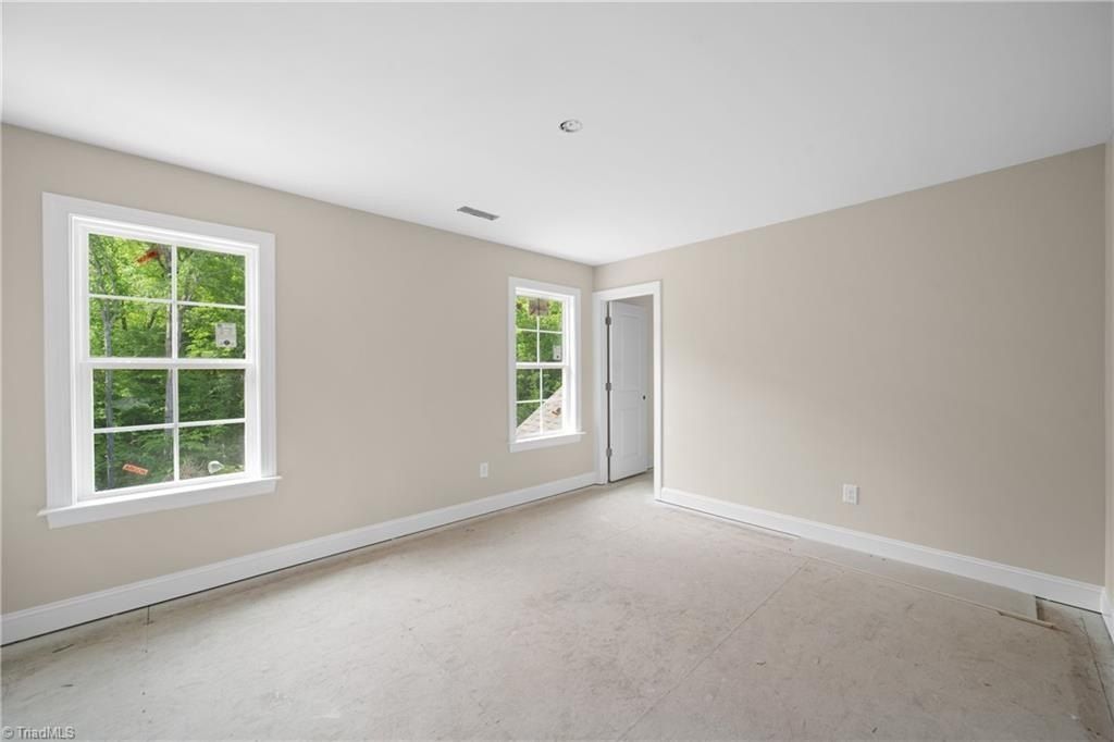 333 Enclave Drive. Clemmons, NC 27012