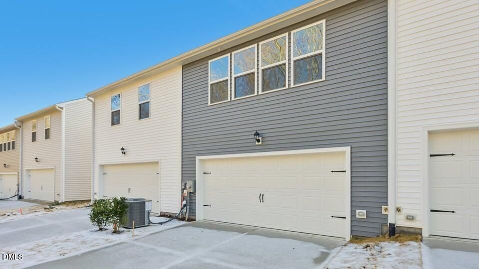 915 Sculptor Street. Wendell, NC 27591