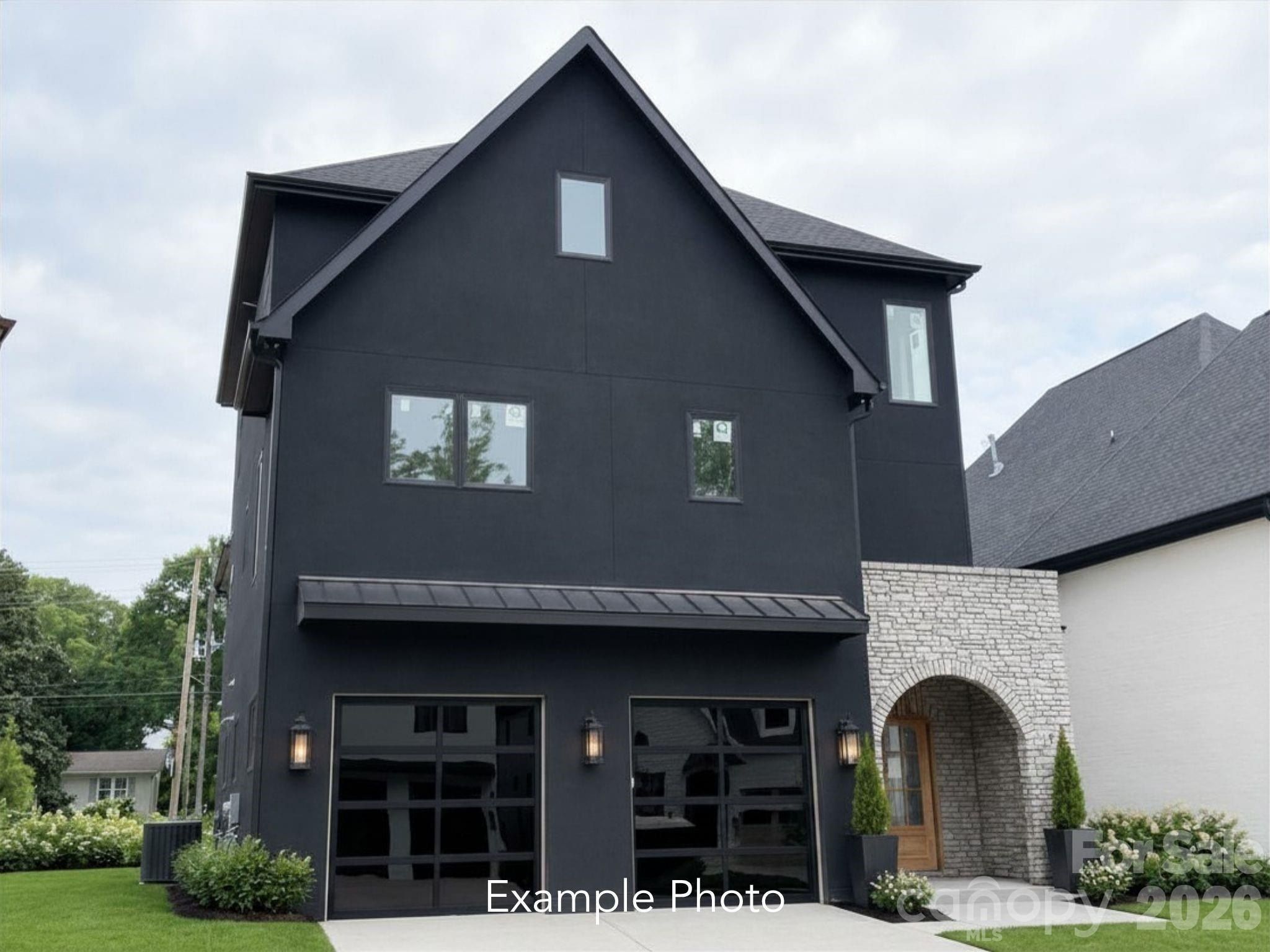 927 Laurel Creek Lane. Charlotte, NC 28211