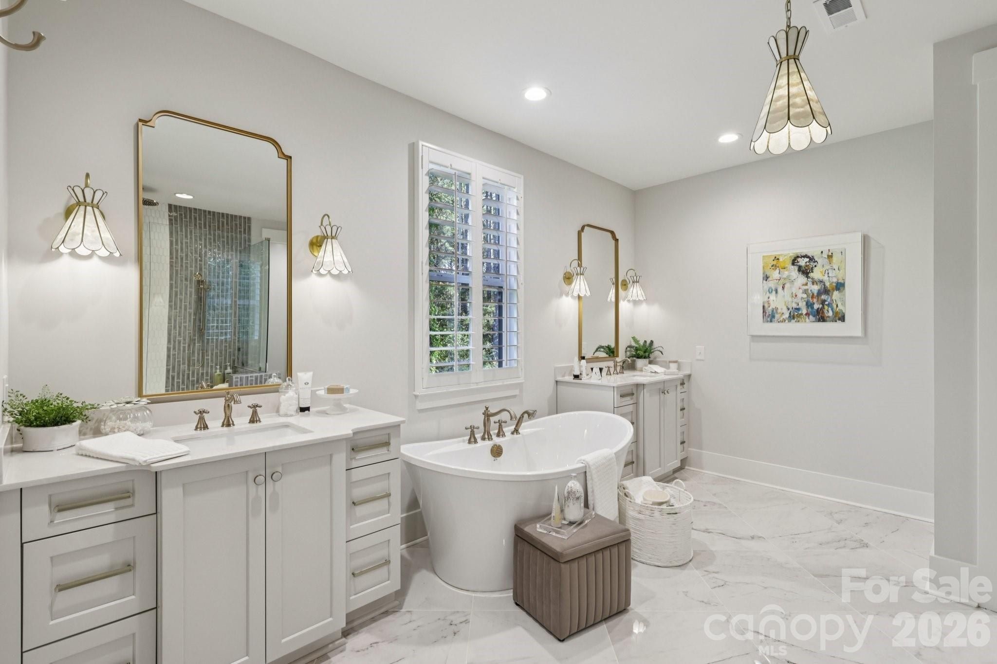 2013 Garden View Lane. Weddington, NC 28104