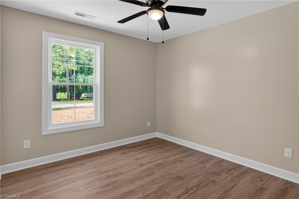 859 W Lee Avenue. Yadkinville, NC 27055
