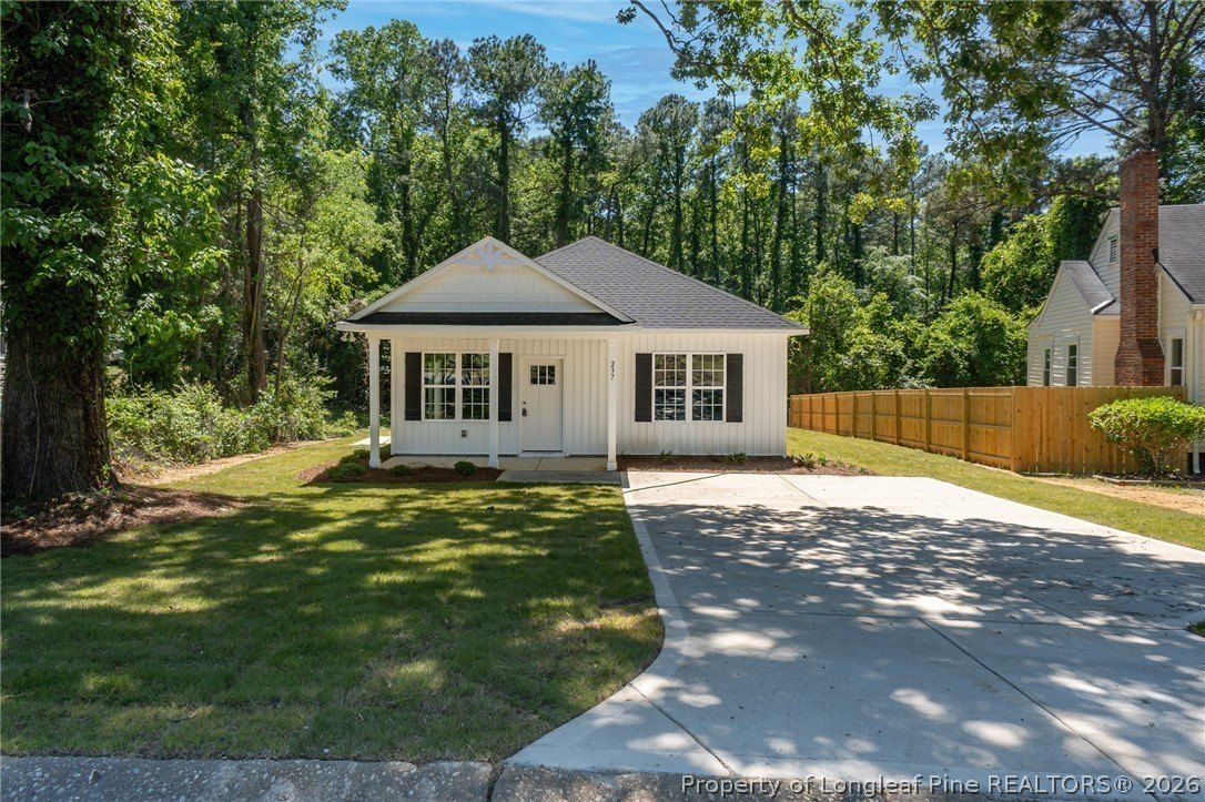 237 Windsor Drive. Fayetteville, NC 28301