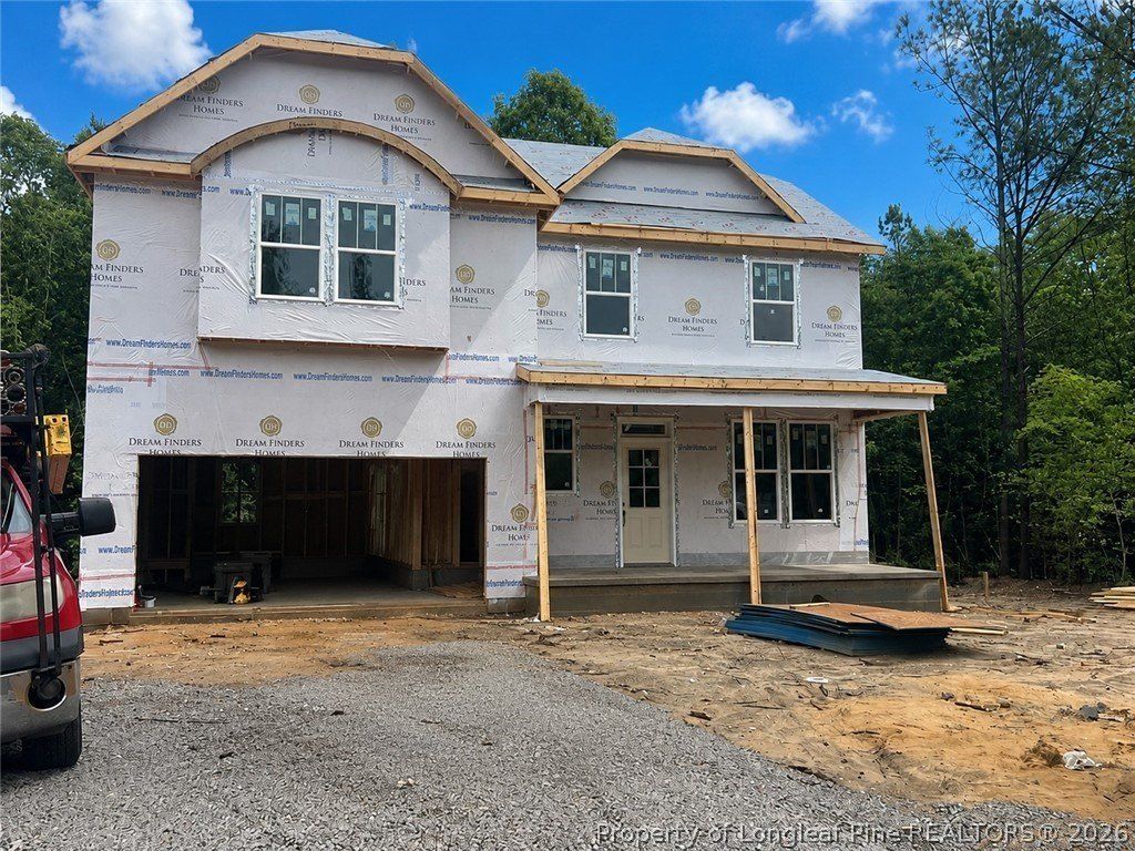 605 Grand Griffon Way. Lillington, NC 27546