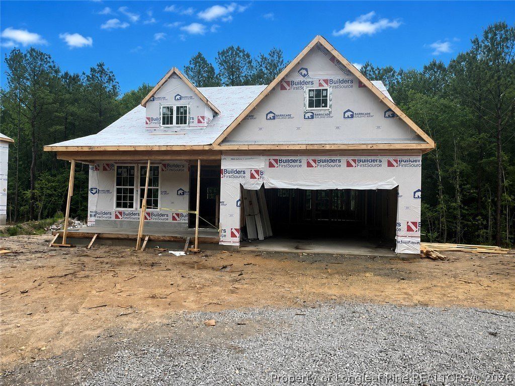 575 Grand Griffon Way. Lillington, NC 27546