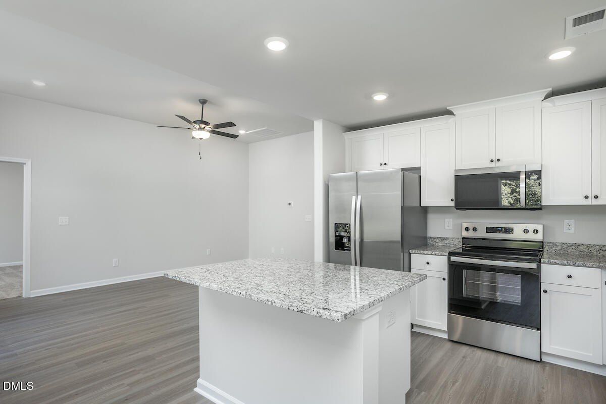 357 Cascade Knoll Drive. Clayton, NC 27527