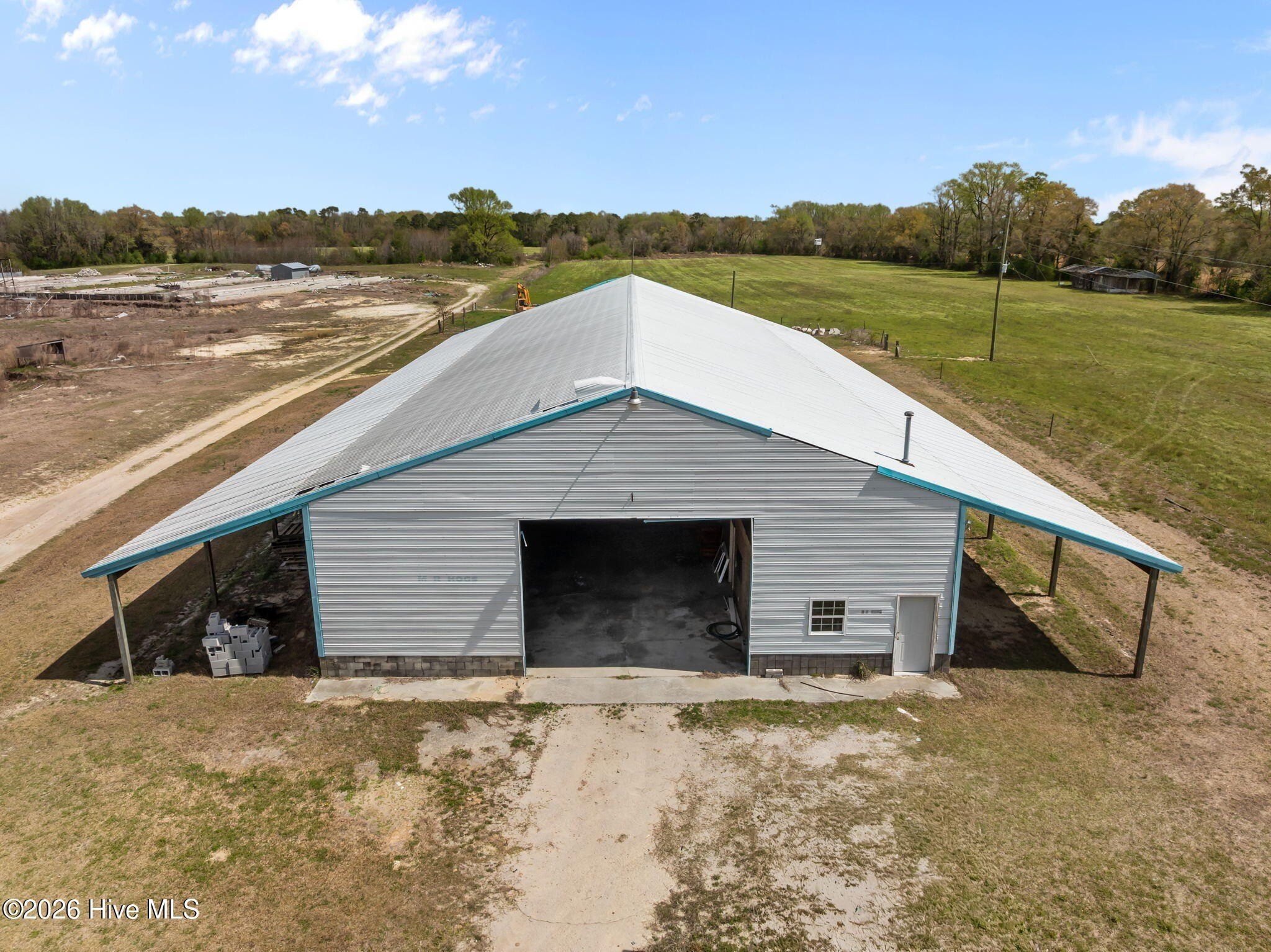 179 Louise Lane. Richlands, NC 28574