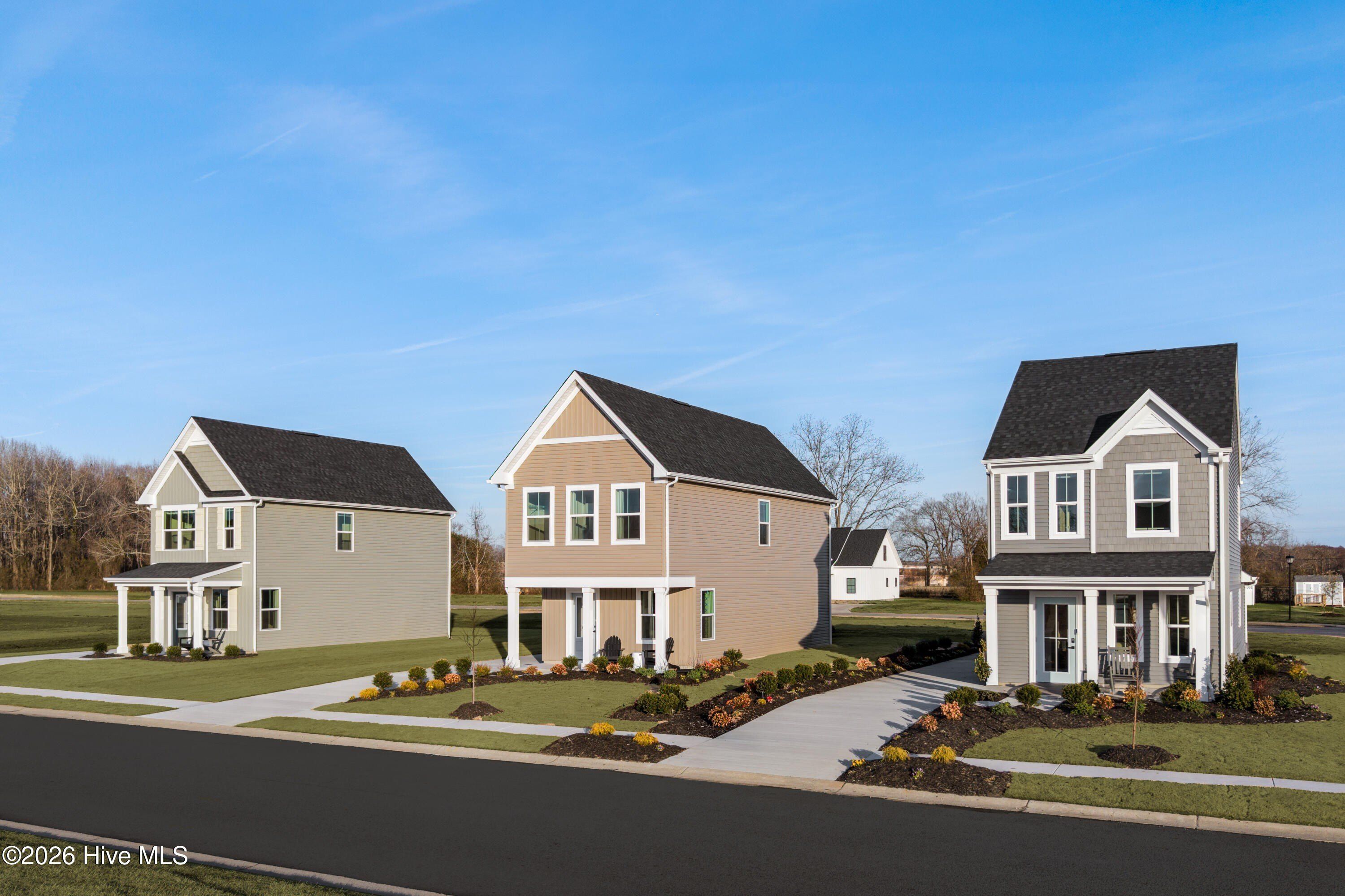 108 Bridgetowne Avenue. Edenton, NC 27932