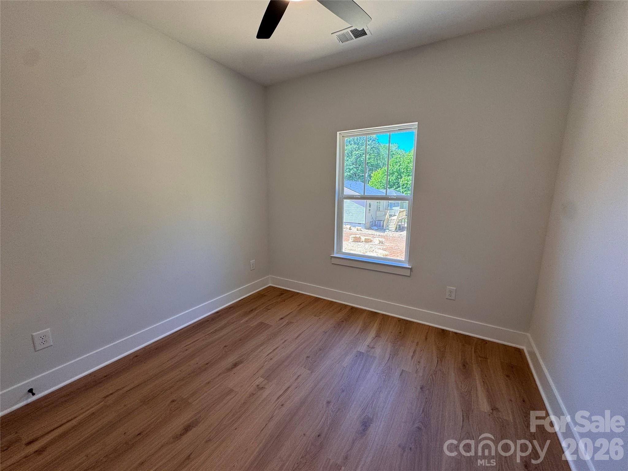405 N Firestone Street. Gastonia, NC 28052