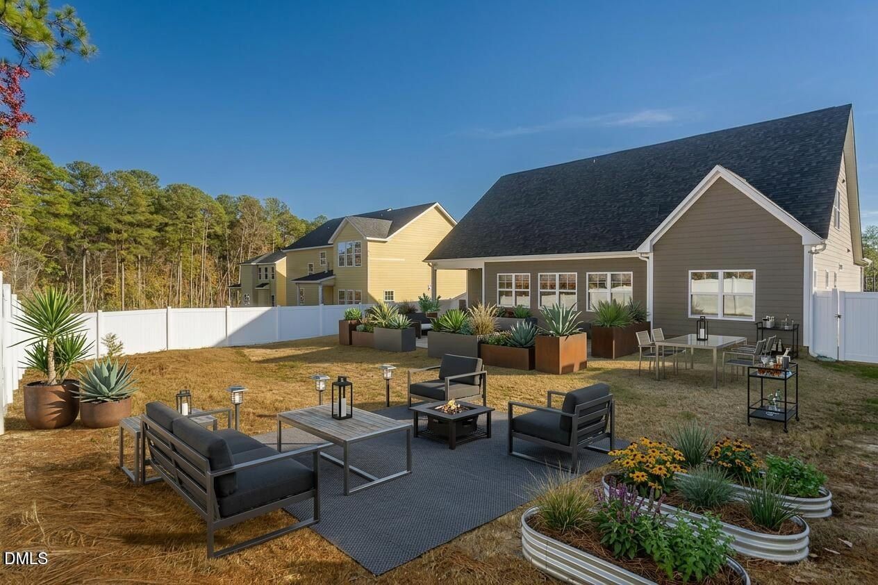 620 Cresswell Moor Way. Fayetteville, NC 28311