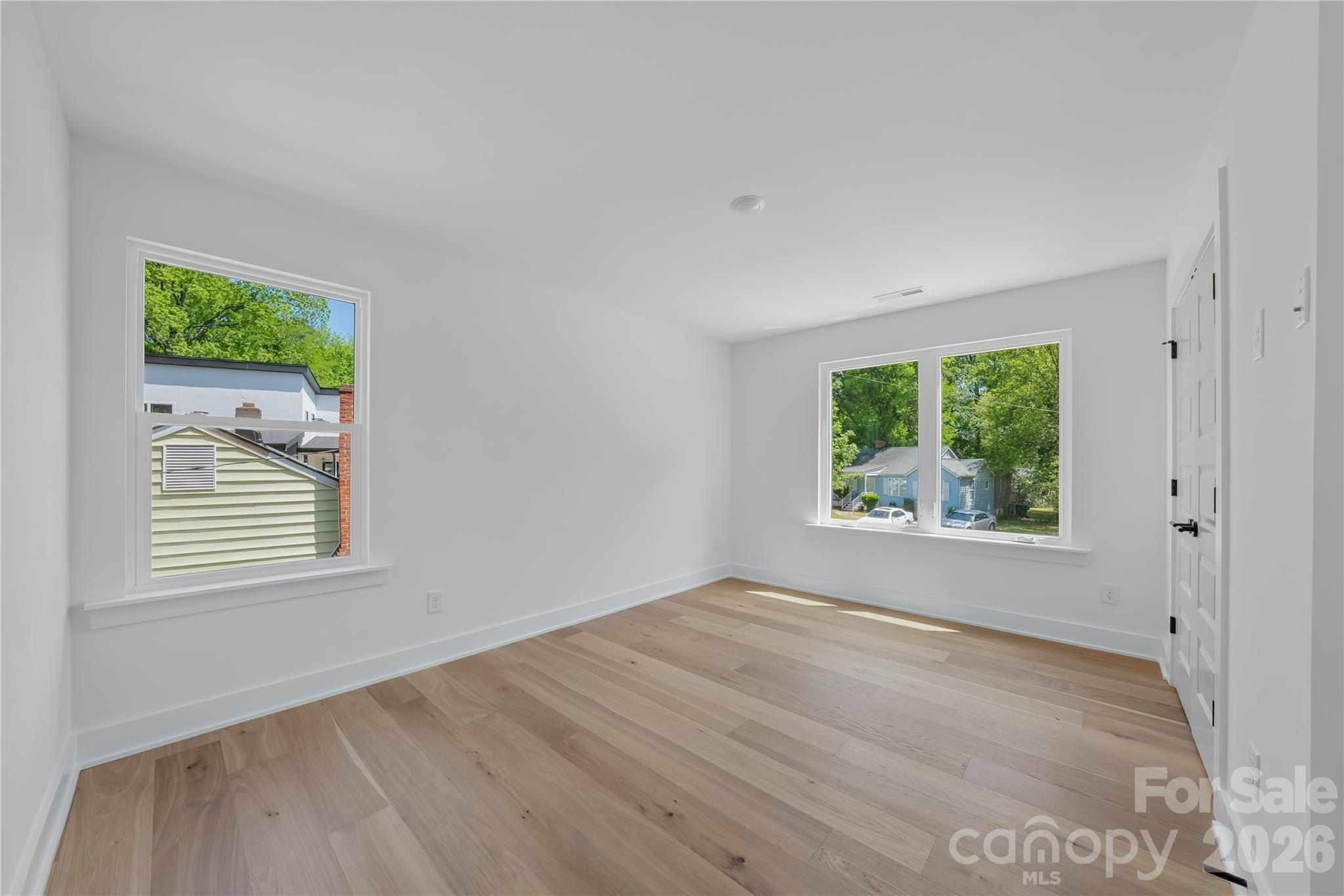 2812 Phillips Avenue. Charlotte, NC 28208