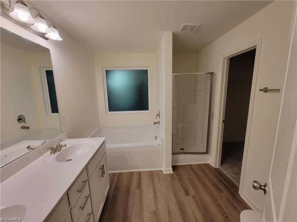 2909 Bainbridge Drive. Winston-Salem, NC 27105