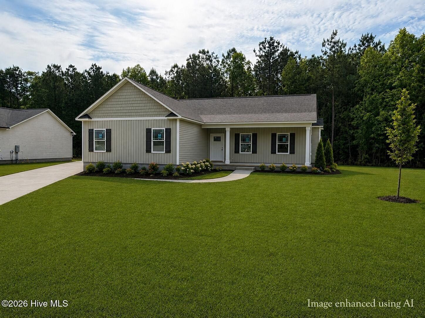 121 Trellis Lane. Vanceboro, NC 28586