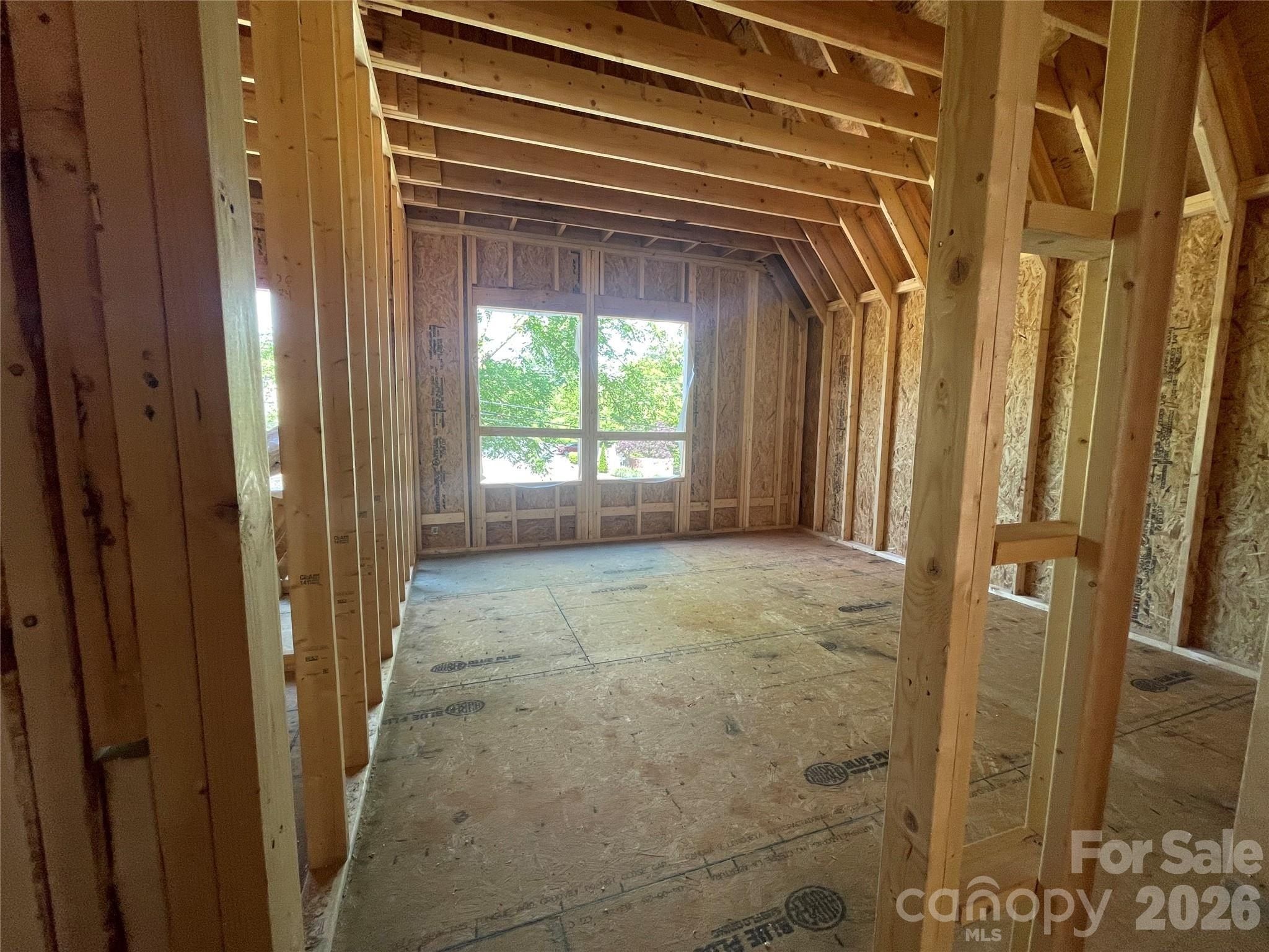 1205 Meadowood Lane. Charlotte, NC 28211