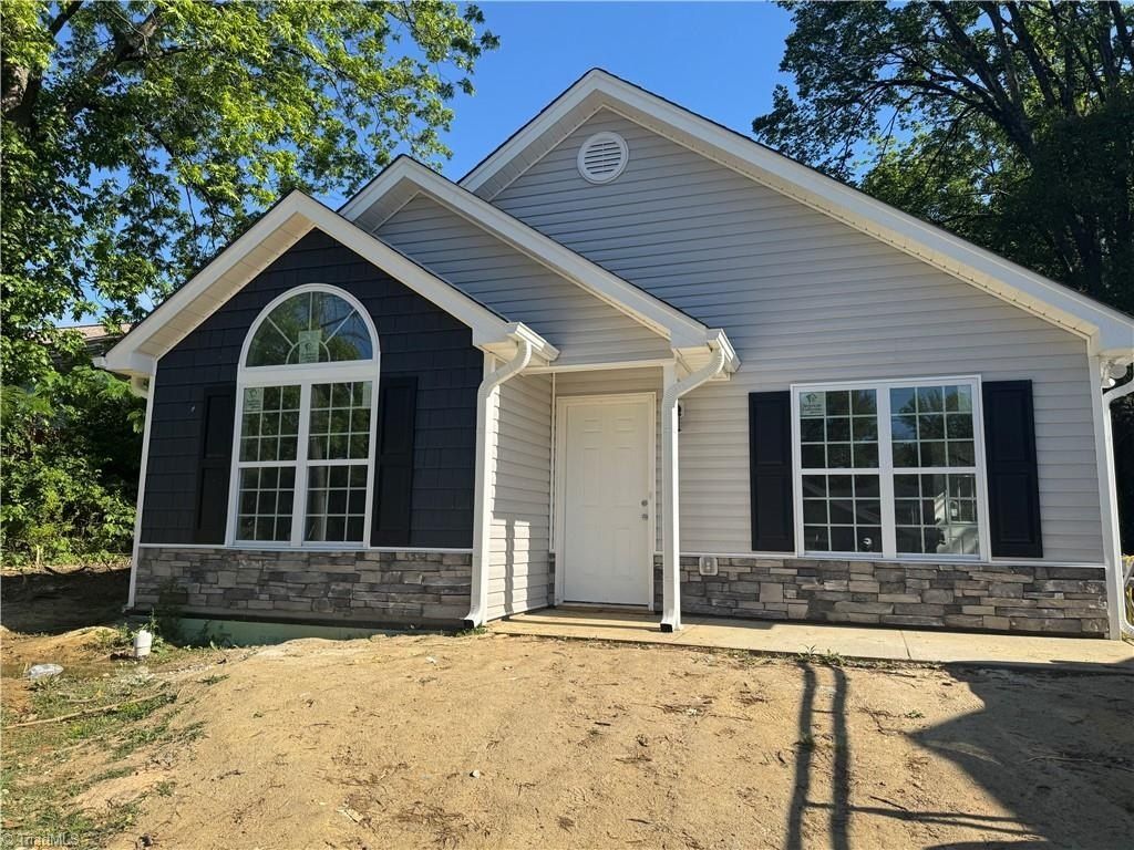 1003 E Russell Avenue. High Point, NC 27260