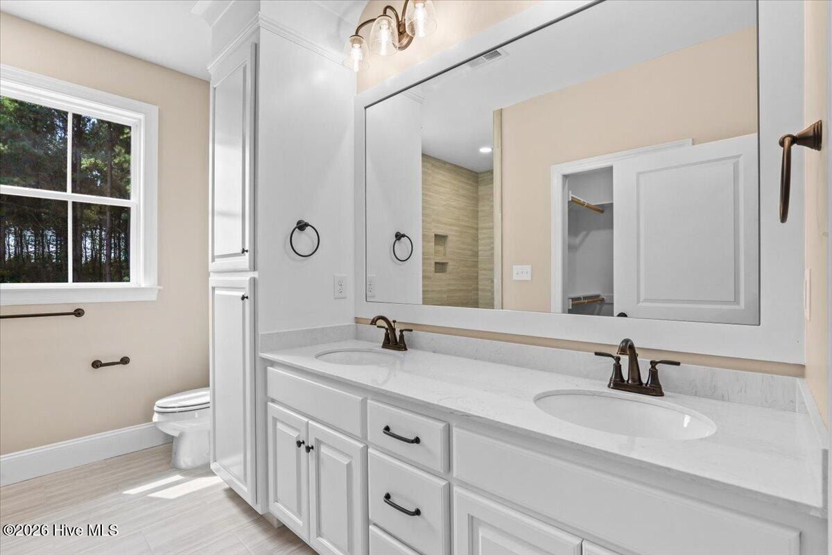 3809 Lightwater Lane. Elm City, NC 27822