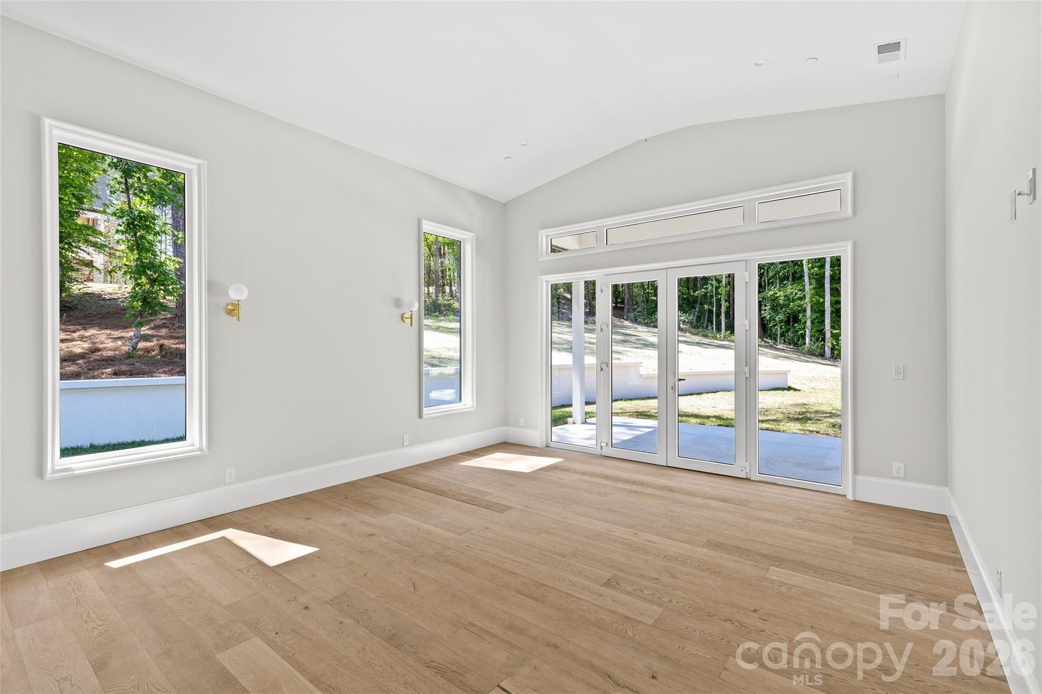 11220 Aubrey Elena Court. Davidson, NC 28036