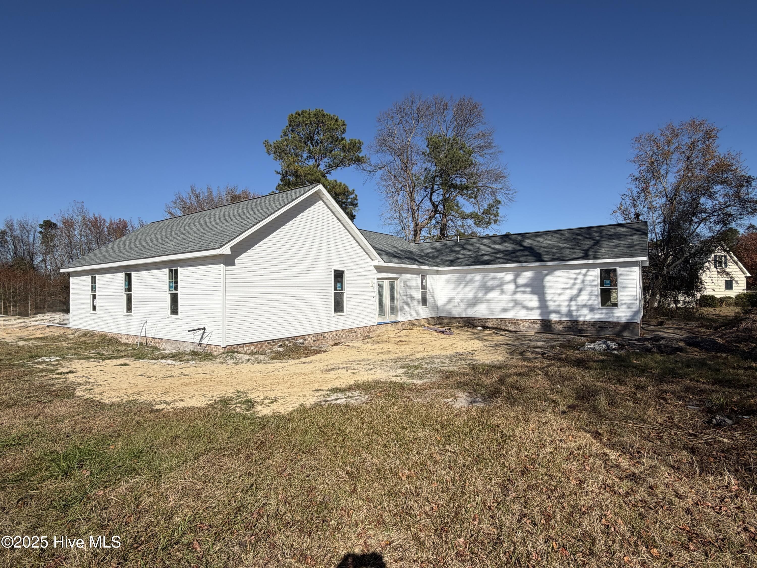 Fox Run Circle. Kinston, NC 28504