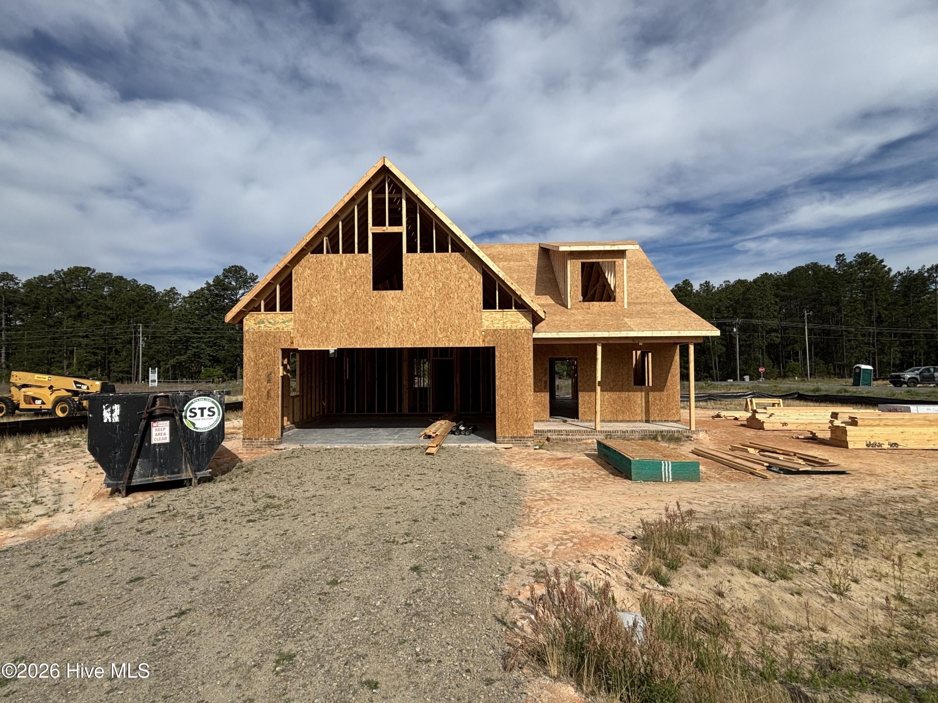 400 Mossy Cup Lane. Aberdeen, NC 28315