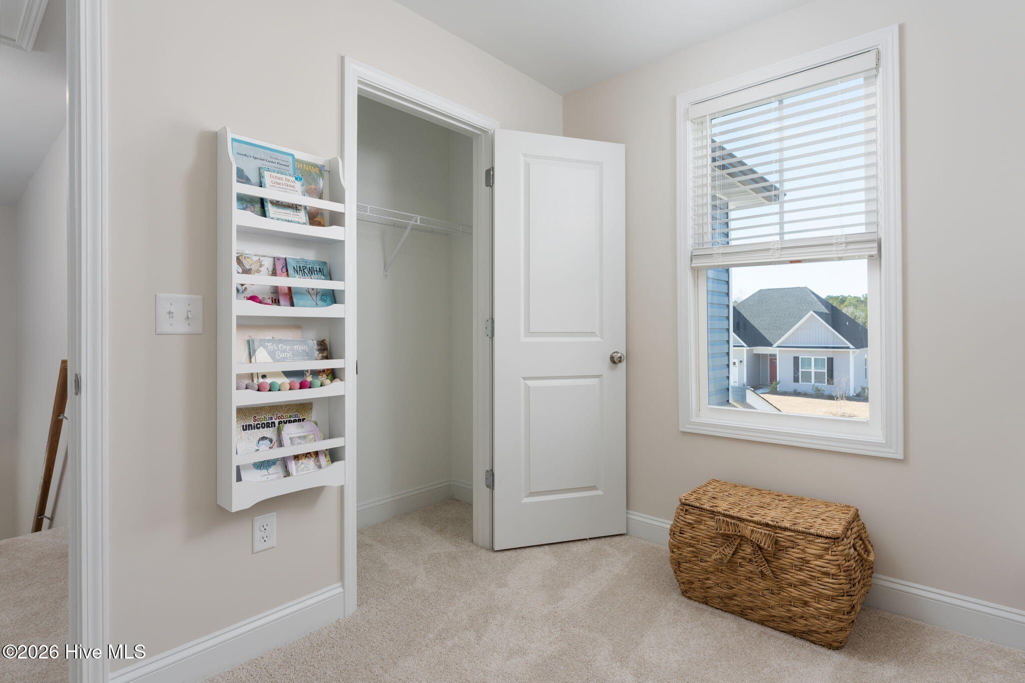228 S Bandwheel Way. Hampstead, NC 28443