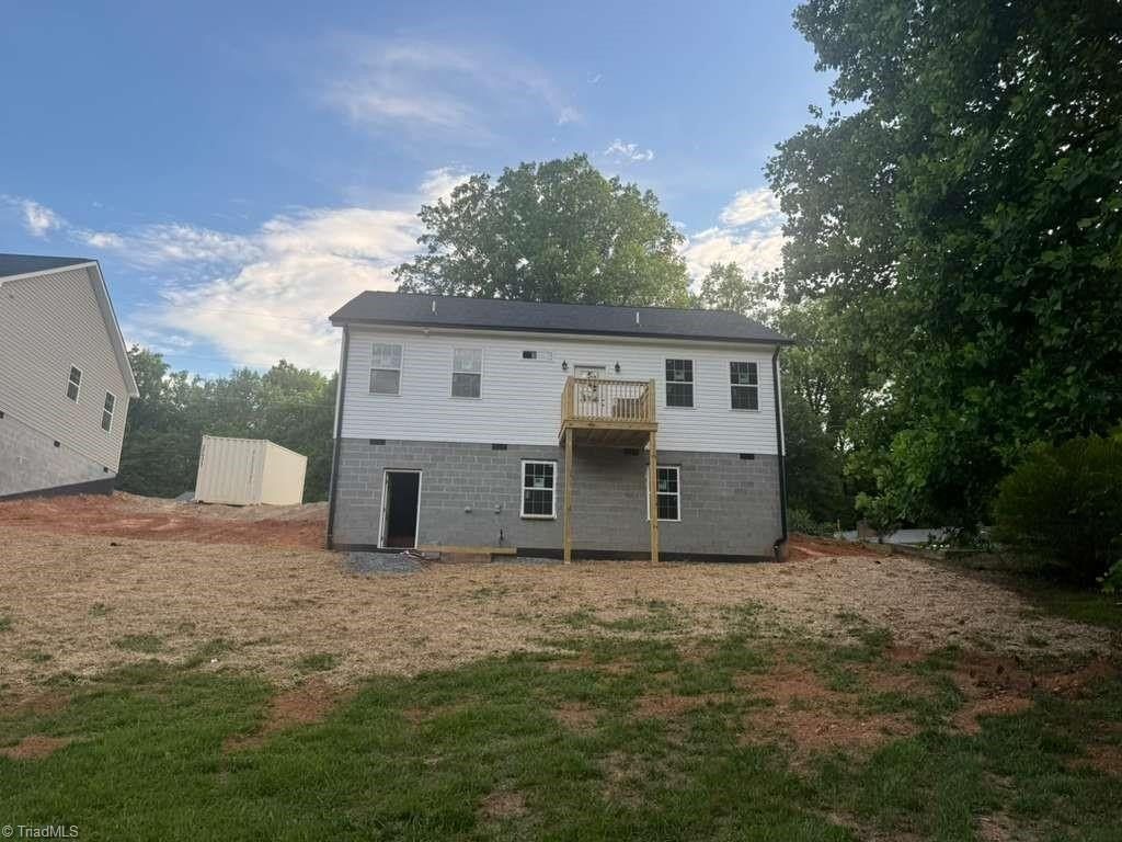 138 Pinnix Street. Jonesville, NC 28642