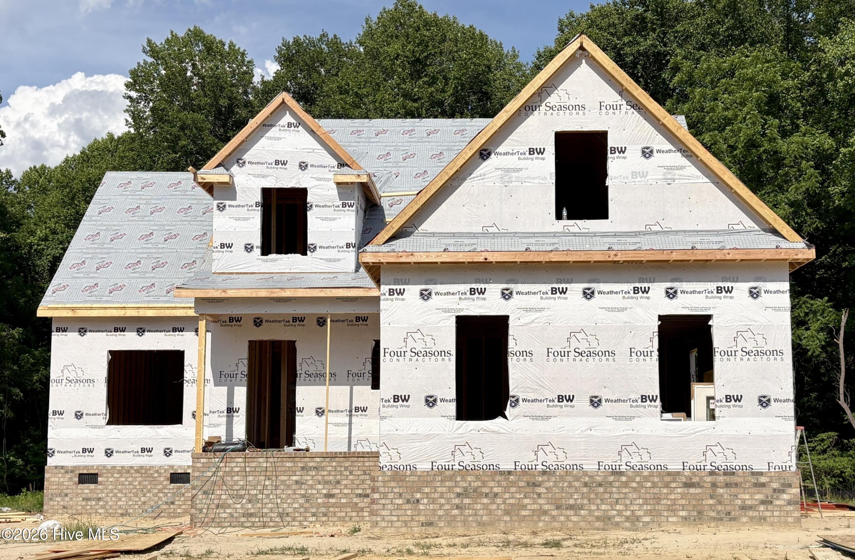 3934 Carriage Woods Court. Rocky Mount, NC 27804