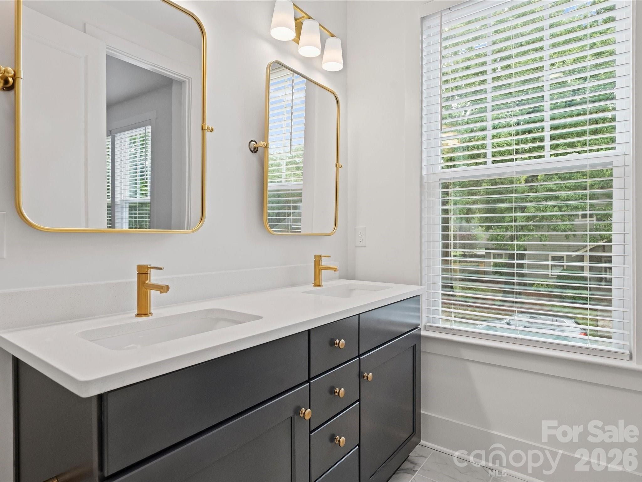1125 E 35Th Street. Charlotte, NC 28205