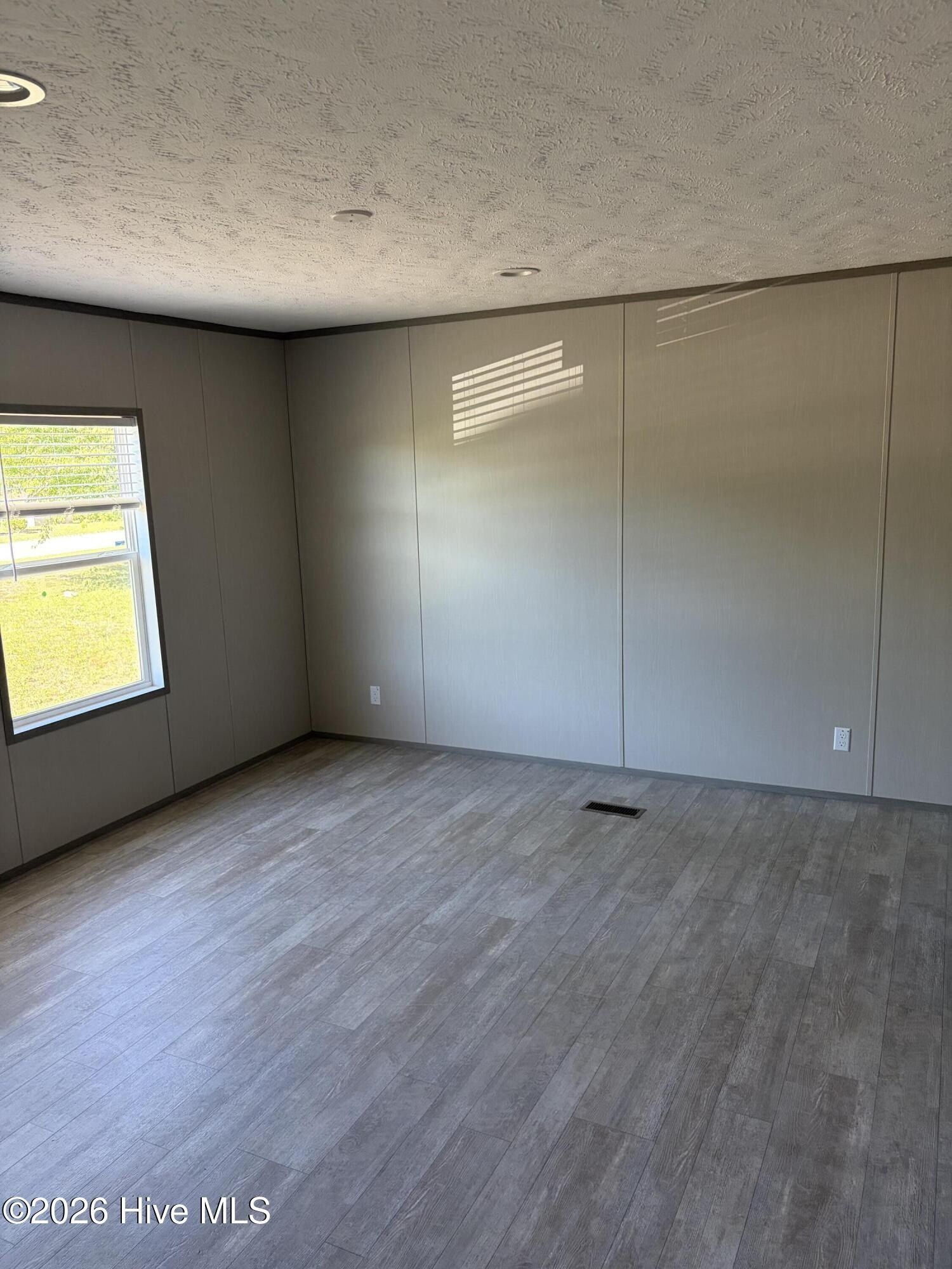 Easy Street Se. Bolivia, NC 28422